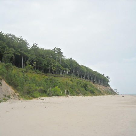 Holiday Home Baltic Z Antresola I Balkonem Przy Plazy ミエンジズドロイェ エクステリア 写真