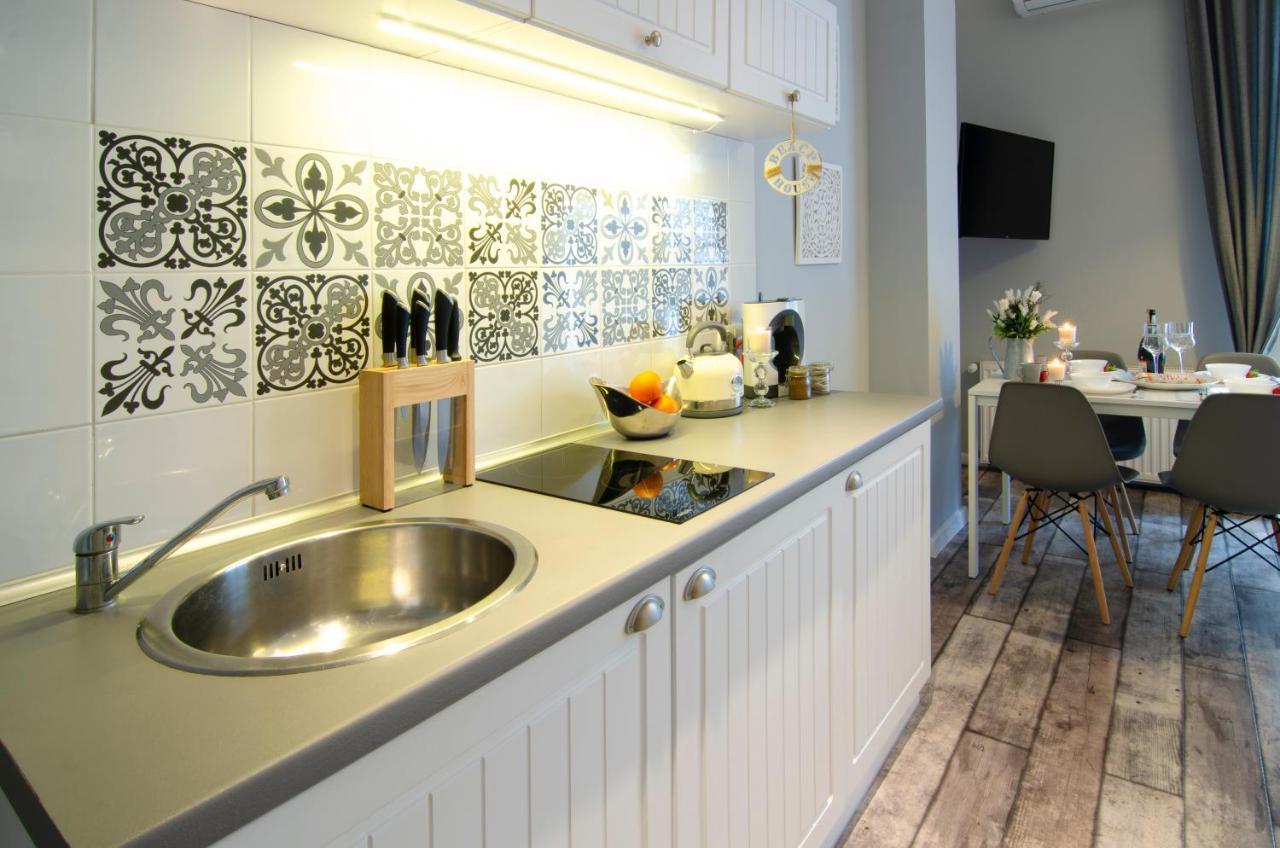 Holiday Home Baltic Z Antresola I Balkonem Przy Plazy ミエンジズドロイェ エクステリア 写真