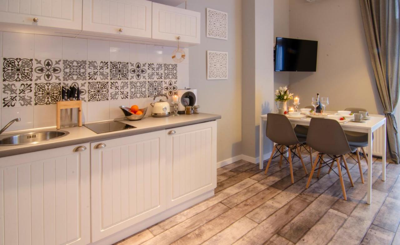 Holiday Home Baltic Z Antresola I Balkonem Przy Plazy ミエンジズドロイェ エクステリア 写真