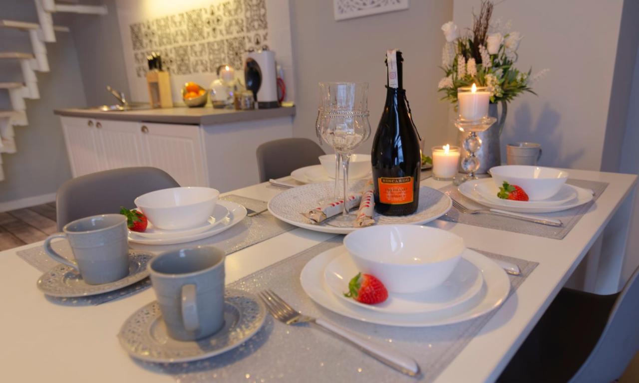 Holiday Home Baltic Z Antresola I Balkonem Przy Plazy ミエンジズドロイェ エクステリア 写真